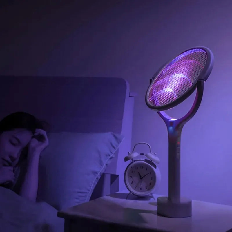 Fast Charging Electric Mosquito Swatter.