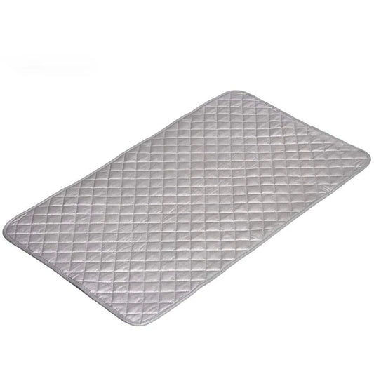 Thickened High Temperature Resistant Non-Slip Ironing Iron Pad Laundry Mat Ironing Boards Mat.