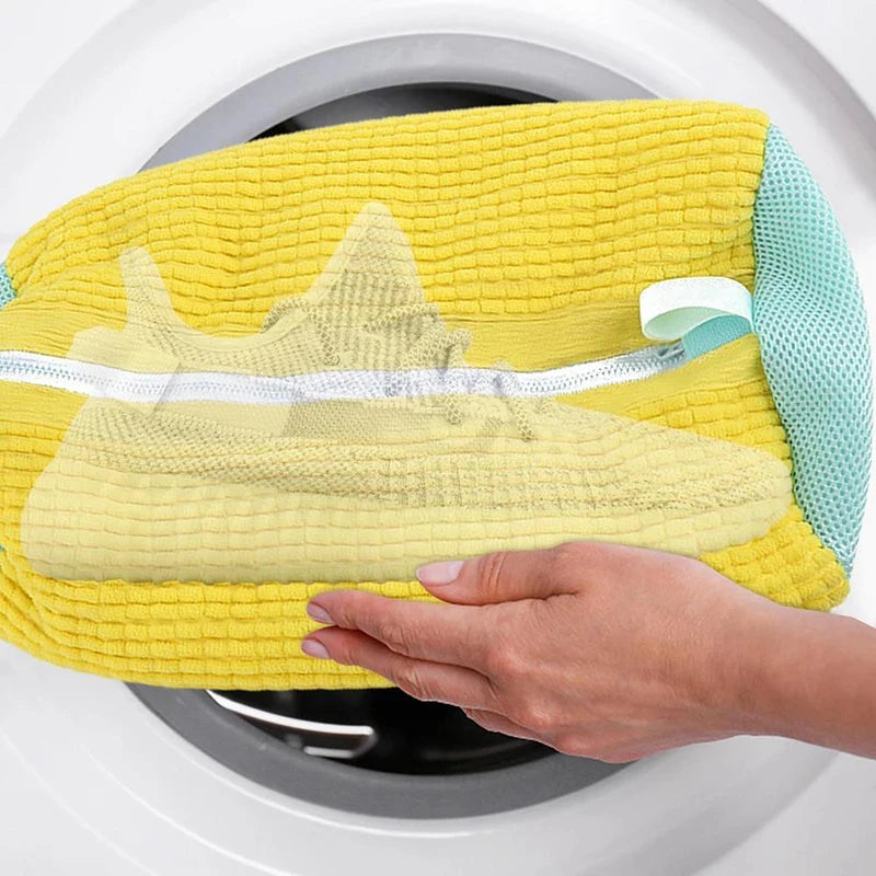 Wash Bag Padded Net Laundry Shoes Protector
Fluffy fibers Polyester Washing Machine Friendly
Laundry Bag Drying Bags
