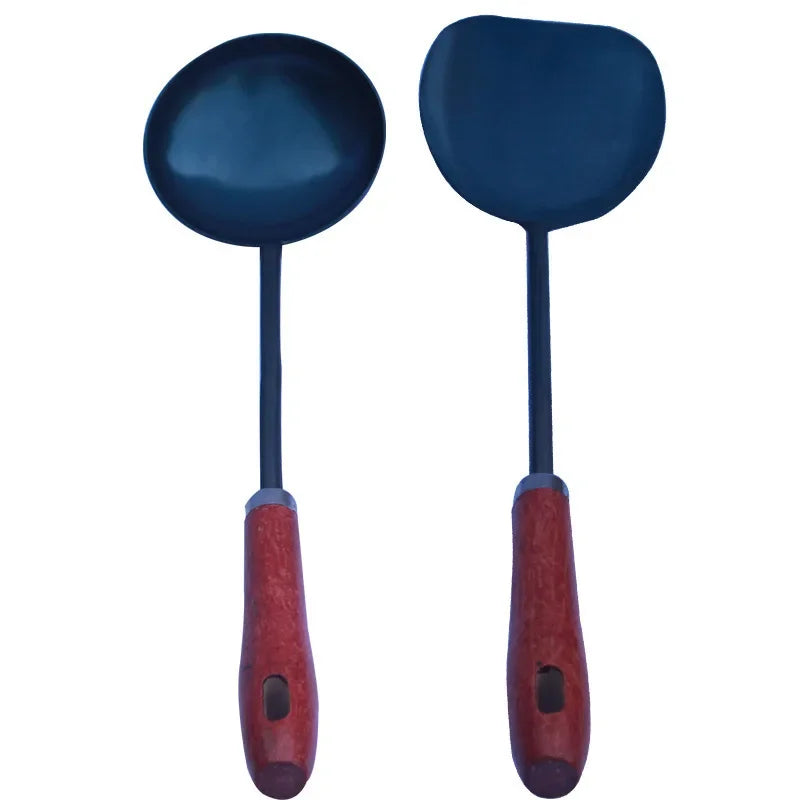 Zhangqiu iron spoon, shovel, wood stir-frying spoon, stir-frying shovel, cooking shovel, kitchen spoon, wooden handle spatula, potspoon.